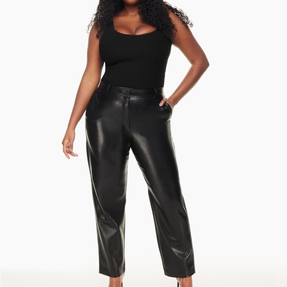 Babaton Command Pant - Size 4 Short